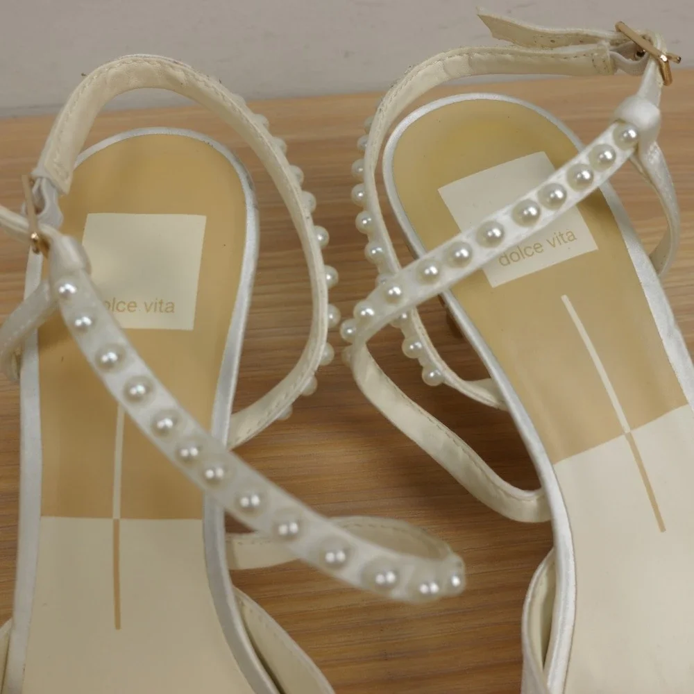Dolce Vita Womens Slingback Pumps 8.5 White Bridal Pearl Satin Kitten Heel